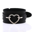 Læderarmbånd med hjerte 1
