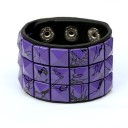 Læderarmbånd med pyramider 8