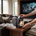 Lampe de remplacement pour projecteur Epson ELPLP58 avec boîtier 230 W Module en plastique noir avec poignée en métal Pour remplacer la lampe d'origine dans le projecteur 6