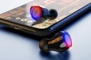 Langattomat nappikuulokkeet latauslaatikolla, jossa on taskulamppu ja numeronäyttö Bluetooth 5.0 Kantama 10 m Musiikin hallinta Valoisa rengas 4