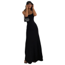 Langes Damenkleid mit dünnen Trägern Lässiges Kleid mit minimalistischem Schnitt Figurbetontes Oberteil und fließendes Unterteil Bequemes Sommeroutfit 3