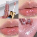 Langvarig, glitrende lipgloss Fugtgivende lipgloss Plejende og nærende lipgloss 4