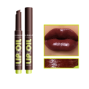 Lápiz labial brillante de larga duración Color intenso Efecto hidratante Acabado suave y cremoso A prueba de manchas Cómodo de llevar 2 g 9