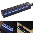 Laturi 7 USB-porttia kytkimillä 2