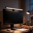 LED-valonauha näytölle 50 cm Ajastin 60 minuuttia 3 väriä Pysähtymätön himmennys Ra90 USB-C-virransyöttö Musta Työskentelyyn ja opiskeluun 1