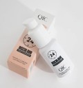Lehký tekutý make-up s funkcí změny barvy 30 ml 3 x 3 x 9,8 cm s 24hodinovou výdrží pro přirozený a bezchybný vzhled pleti 4