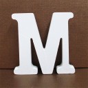 Letra de madera decorativa 14
