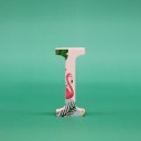 Letra decorativa em madeira C560 11