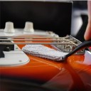 Limpa cordas de guitarra de duas extremidades Escova para cordas e braço em um Prático instrumento para manutenção de guitarra Remove poeira 4