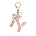Llavero con letra y mariposa de 55 mm Colgante de resina para llaves Adorno decorativo para bolso Mochila Regalo 22
