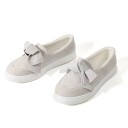 Loafers i mocka för kvinnor med rosett J2403 8