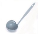 Louche en plastique et passoire 2 en 1 J2699 14