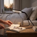 Loupe de cou avec éclairage LED Lentille 130 mm Tuyau en silicone flexible Chargement USB-C Noir Pour la lecture, la couture, le crochet 5