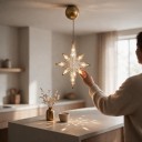 Lumină LED Suspendată de Crăciun Stea 27 x 23 cm cu Opt Cârlige pe Baterii AAA cu Suport de Ventuză Stea Mare Strălucitoare Alb Cald pentru Fereastră 2