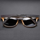 Lunettes de soleil en bois pour homme E2161 1