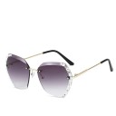 Lunettes de soleil pour femmes E1257 5