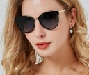 Lunettes de soleil pour femmes E1385 1