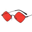 Lunettes de soleil pour femmes E1397 11