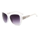 Lunettes de soleil pour femmes E1432 11