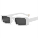 Lunettes de soleil pour femmes E1473 10