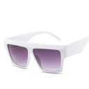 Lunettes de soleil pour femmes E1558 12