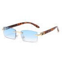 Lunettes de soleil pour femmes E1834 7