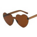 Lunettes de soleil pour femmes en forme de cœur 7