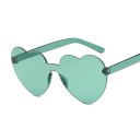 Lunettes de soleil pour femmes en forme de cœur 10