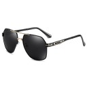 Lunettes de soleil pour hommes E2185 3