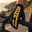 Luvas de motocross e ciclismo com corte de dedos completos e grande impressão no dorso e palma costurada para condução em terreno 2