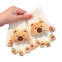 Luvas de peluche para crianças tamanho universal Luvas quentes com padrão em relevo de capivara em algodão para uso no inverno 6