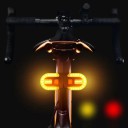 Luz intermitente trasera para bicicletas con LED 30 lm Carga USB 3 modos Control remoto Intermitente para tija de sillín 8,5 x 14 x 4 cm Luz 3