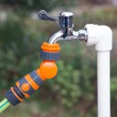Lynkobling til 1/2&quot; slange med knækbeskyttelse. Click-Lock-forbindelse. Grå-orange plastkobling til slangeruller og vandingssystemer. 3