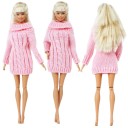 Lyserød sweater til dukken 1