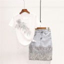 Maglietta da donna e gonna di jeans 1