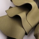 Maglione da donna con volant 1