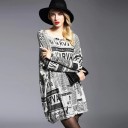 Maglione lungo da donna con stampa di giornale 4