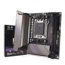 Mainboard 17 x 17 cm ITX mit AM5-Sockel und B650-Chipsatz für AMD Ryzen 7000 mit DDR5 bis zu 96 GB 2x M.2 NVMe PCIe 4.0 und 2,5Gb LAN schwarz 1