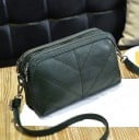 Mala de senhora crossbody com vários compartimentos com fecho Acolchoado decorativo Alça com mosquetões de metal Couro PU e poliéster 25 5