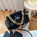 Mala feminina franzida para levar à mão ou ao ombro Corrente robusta em dourado Alça longa e fina Couro sintético PU 26 x 15 x 11 cm 2