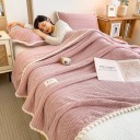 Manta de Inverno Aconchegante 150 x 200 cm Cobertor Macio e Fofo para Cama e Sofá Superfície Suave ao Toque Manta Quente para Todo o Ano 4