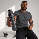 Máquina de cortar cabelo e barba 4 em 1 para homens Máquina de cortar nariz e corpo Bateria 1500 mAh À prova de água IPX7 Ecrã LCD Cinza Conjunto 5