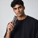 Máquina de cortar cabelo para homens Recarregável via USB-C 1200 mAh Duração 90 minutos 155 x 39 mm 4 pentes 3–12 mm Cinza Máquina de cortar cabelo 7