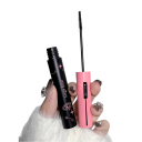 Mascara mit Kamm zum präzisen Trennen und Hervorheben der Wimpern, gleichmäßiges Auftragen ohne Verklumpen für einen natürlichen und gepflegten Look 1