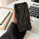 Matný ochranný obal na Samsung Galaxy A06 Odolný Vzor plamenů s průřezy Zvýšený lem fotoaparátu Výrazné rohy Kryt na mobil na každý den 7