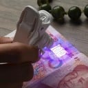 Μεγεθυντικός φακός με 60x μεγέθυνση LED και UV φως Φορητός μικροσκόπιο με κλιπ για τηλέφωνο Επαλήθευση γνησιότητας τραπεζογραμματίων Λεπτομερής παρατήρηση 4