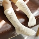 Meias de menina tricotadas com folhos 3