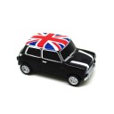 Memoria USB con forma de coche 5