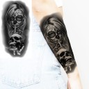 Midlertidig vandtæt tatovering 11,5 x 21 cm Kvinde med kranium Realistisk mystisk motiv Holder op til 15 dage Nem påføring Kropstatovering 2