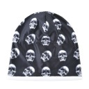 Miesten hattu, jossa on printti J747 kallot